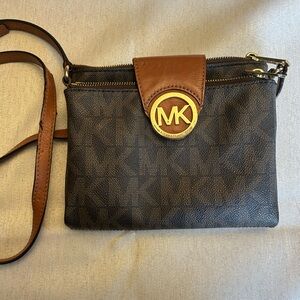 Michael Kors crossbody